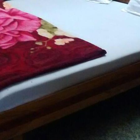New Apsara Lodge Ongole Bagian luar foto